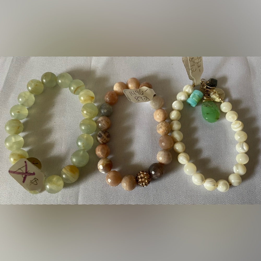 Bead/stone Bracelet Set - Picture 2 of 4